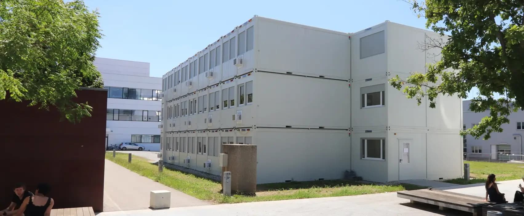 Административно бытовые здания